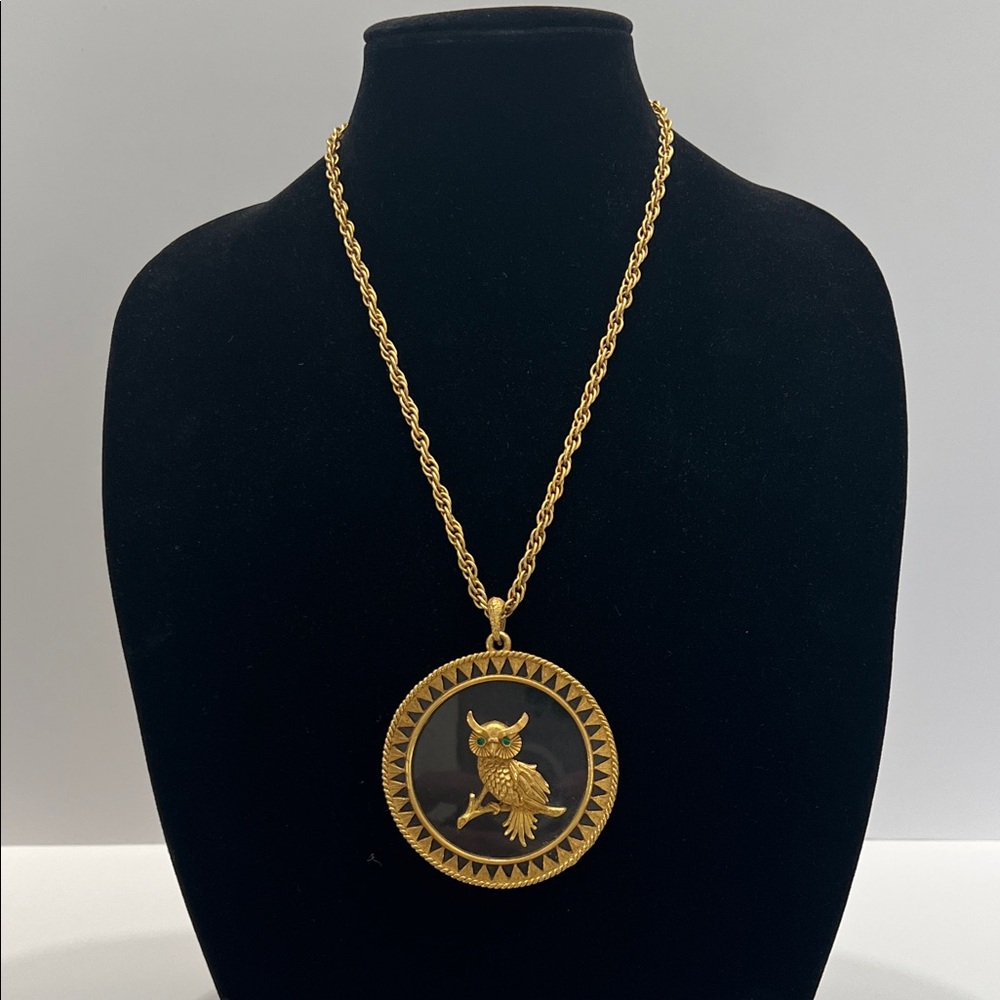 Vintage gold-tone owl pendant necklace green rhinestones / clear glass backing